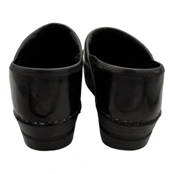 Sanita Black Professional Patent Danish Clog Size EU39 US 8.5/9 - Picture 5 of 8